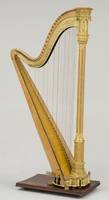 Photo de la harpe, après restauration.