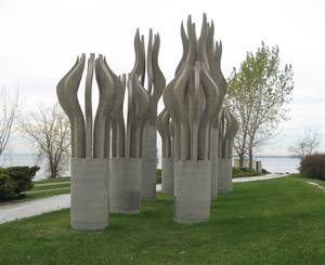 Oeuvre Hommage à René Lévesque (1988) de Robert Roussil, située au Musée plein air de Lachine.